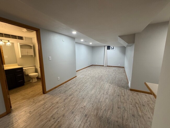 Building Photo - 301 Leif Erikson Dr