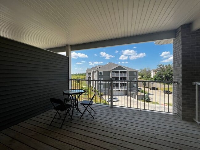 Building Photo - $1,625 | 2 Bedroom, 2 Bathroom CONDO | Pet Friendly* | Available for August 1st, 2026 Move In!