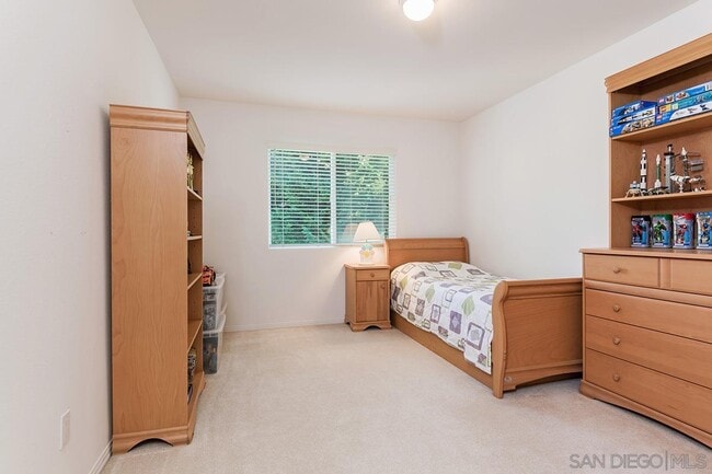 Building Photo - 5075 Sterling Grove Ln