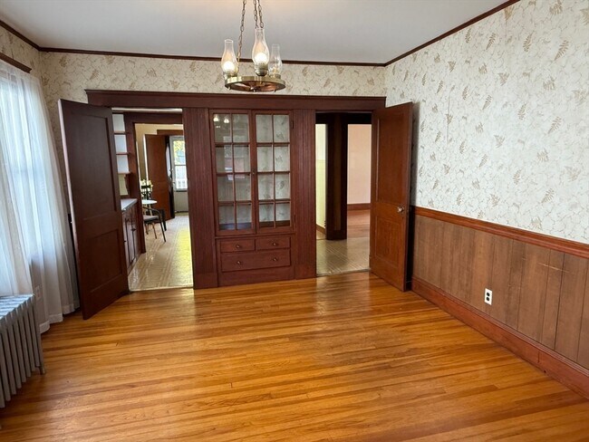 Building Photo - 63 Eliot Park