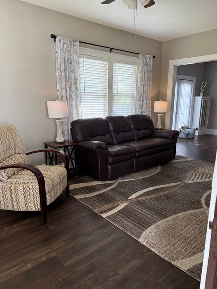 Building Photo - 283 S Michigan Ave