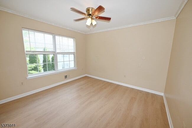 Building Photo - 34 Nostrand Rd