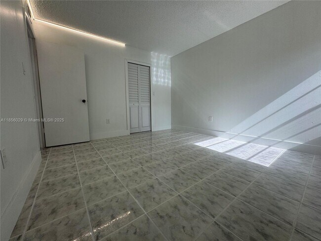 Building Photo - 9390 W Flagler St