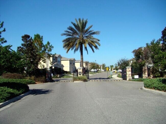 Building Photo - 1500 Calming Water Dr