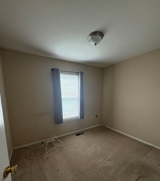 Building Photo - 7268 Wood Hollow Terrace