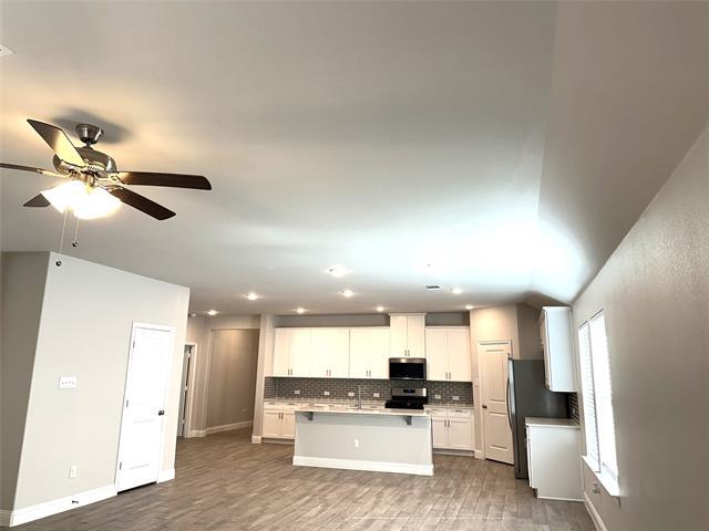 Building Photo - 2309 Lannister St