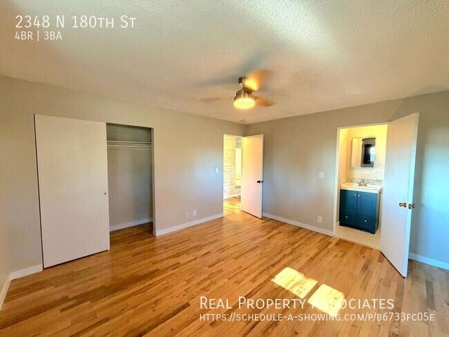 Building Photo - 2348 N 180th St
