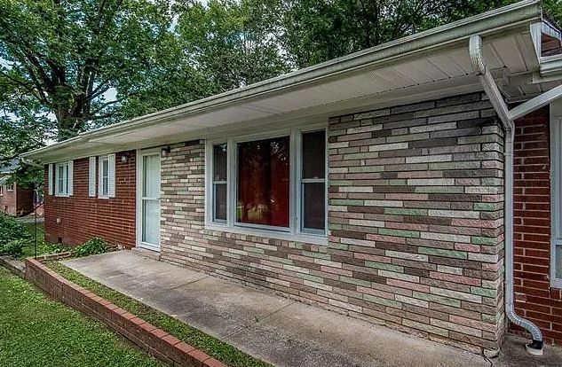 Building Photo - 40 Florence Ave