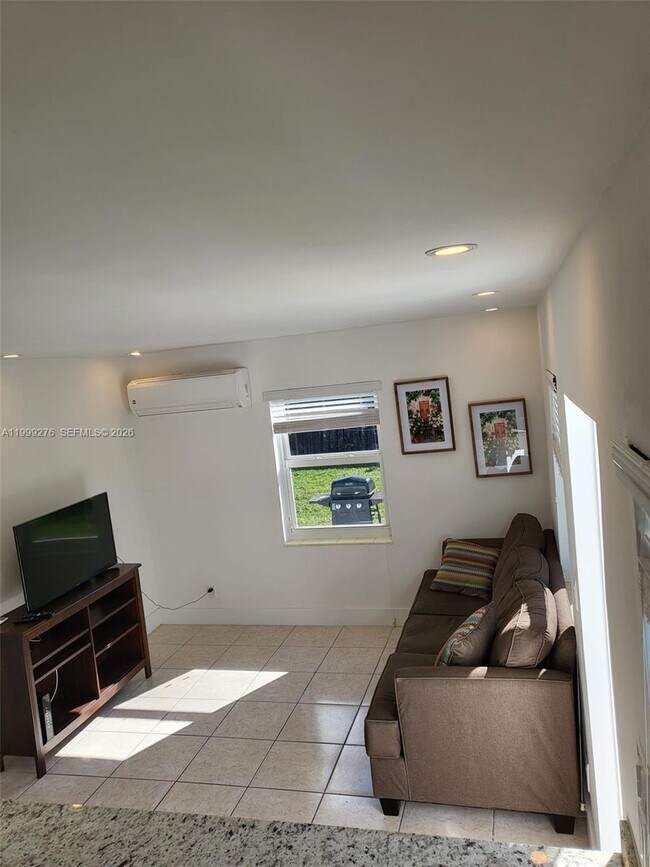 Building Photo - 6130 Grant St