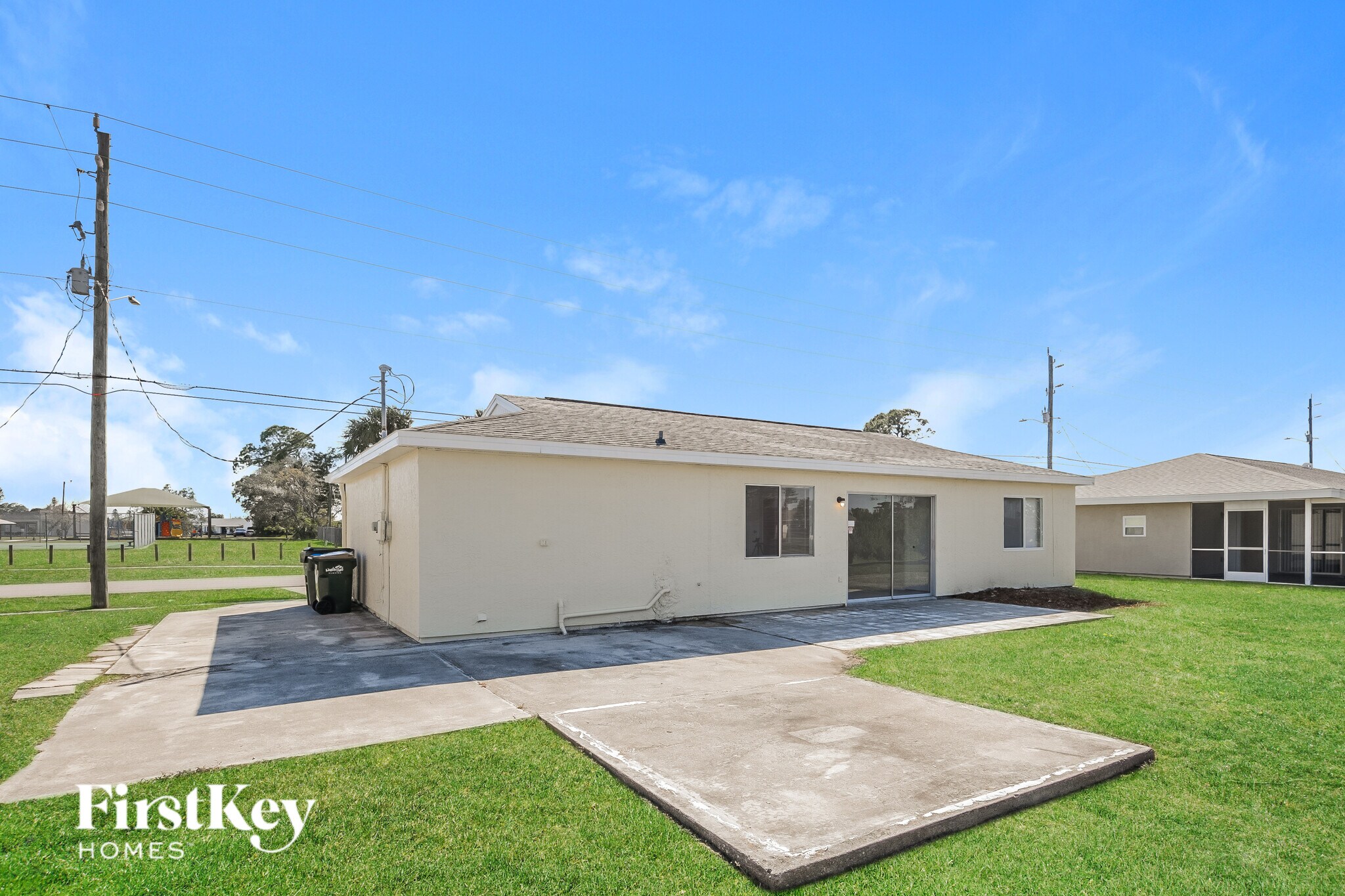 Building Photo - 8344 Trionfo Ave