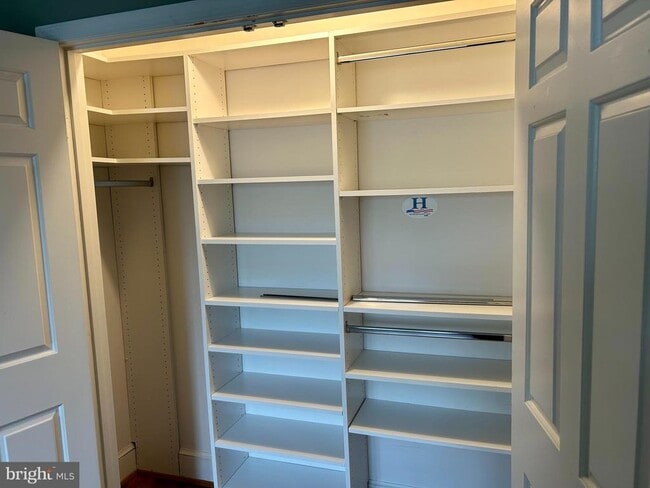 Building Photo - 4416 Lingan Rd NW