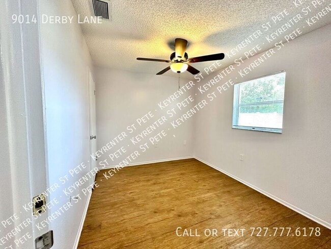 Building Photo - 2BR/1BA Pet Friendly Home in Port Richey