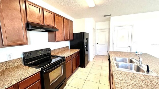 Building Photo - 16741 Citrus Pkwy