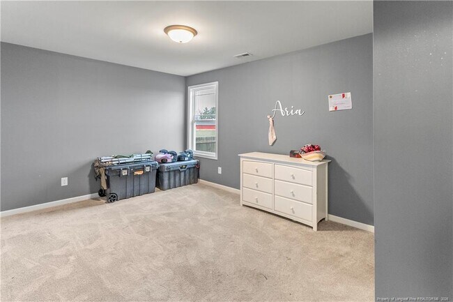 Building Photo - 140 Denning Farms Ln