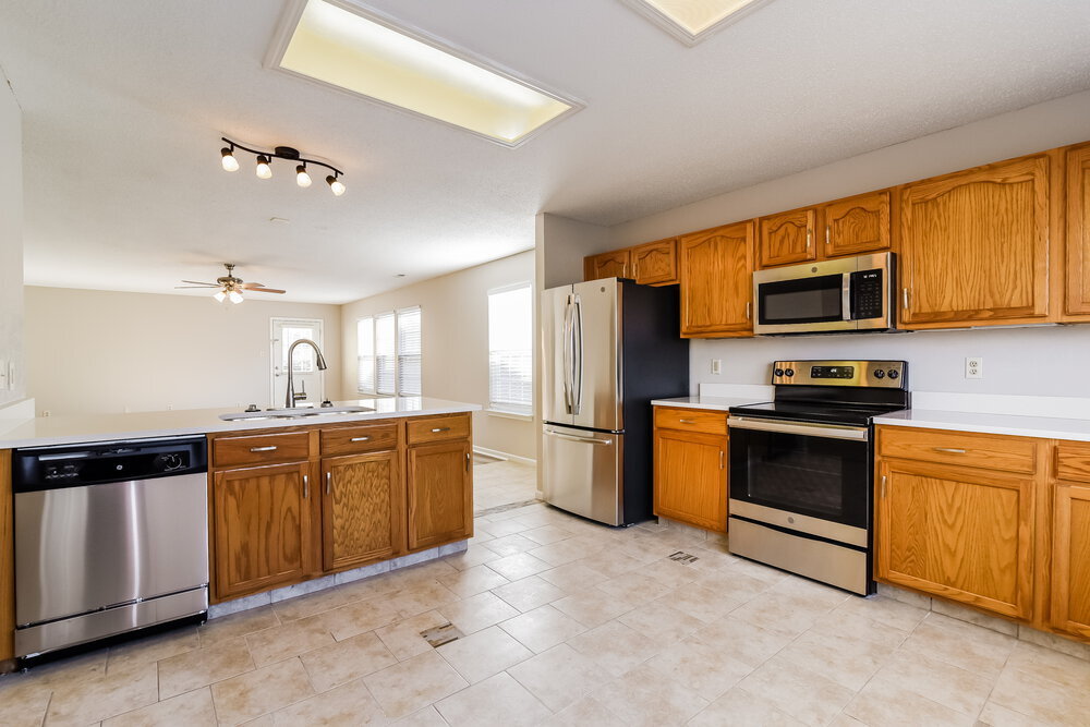 Building Photo - 2217 Westmere Dr