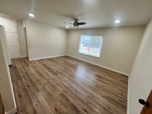 Building Photo - 12045 Orange St