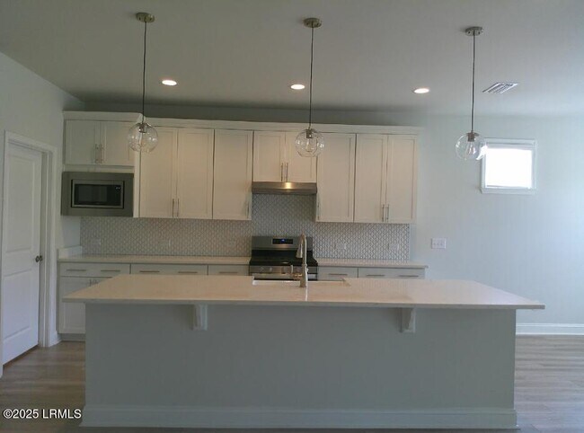 Building Photo - 443 Crane Ct