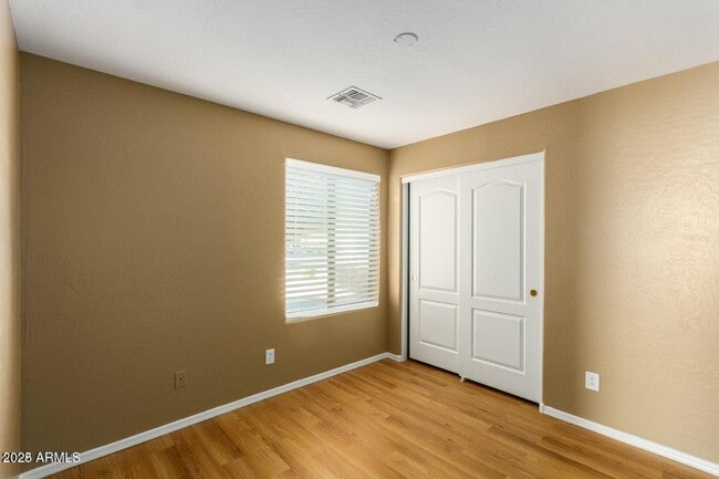 Building Photo - 25025 W Dove Mesa Dr