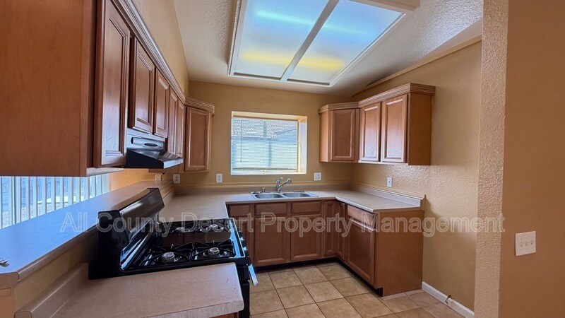 Building Photo - 79891 Ave 42