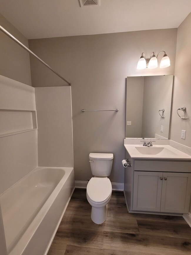 Building Photo - Kiskadee Parke at Wild Wing - Long Term Rental