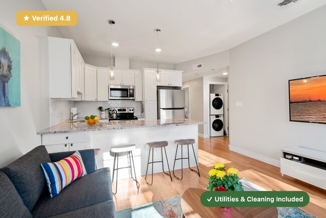 Building Photo - Furnished Bedroom with Private Bath in East Boston