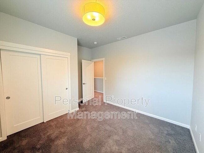 Building Photo - 16336 NE 21st St