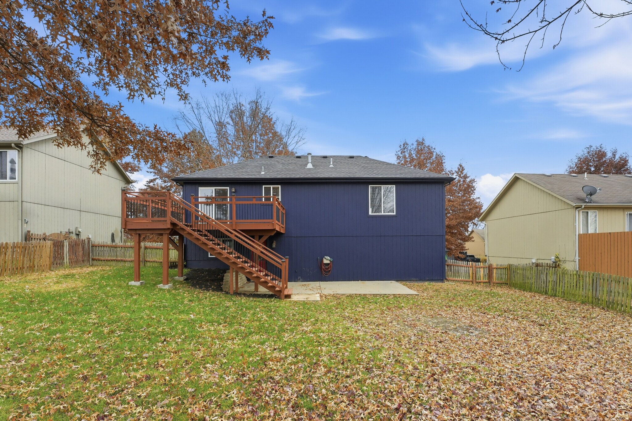 Building Photo - 11516 N Windsor Ave