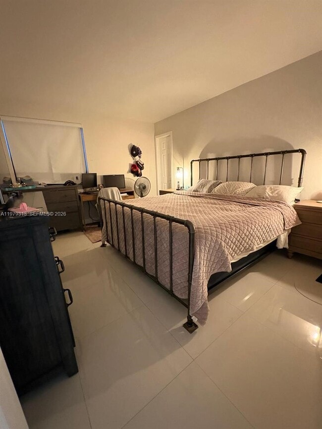 Building Photo - 10280 NW 9th St Cir