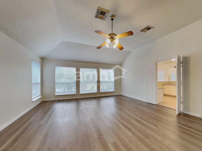Building Photo - 10611 Alderford Ct