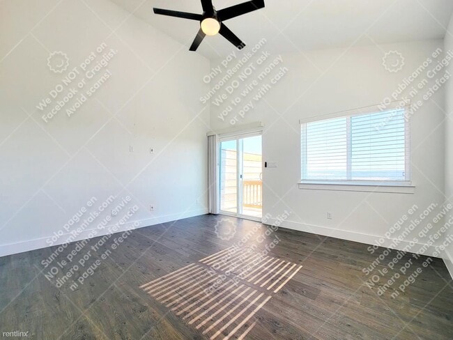 Building Photo - 3 br, 2.5 bath Duplex - 21210 Portsmouth C...