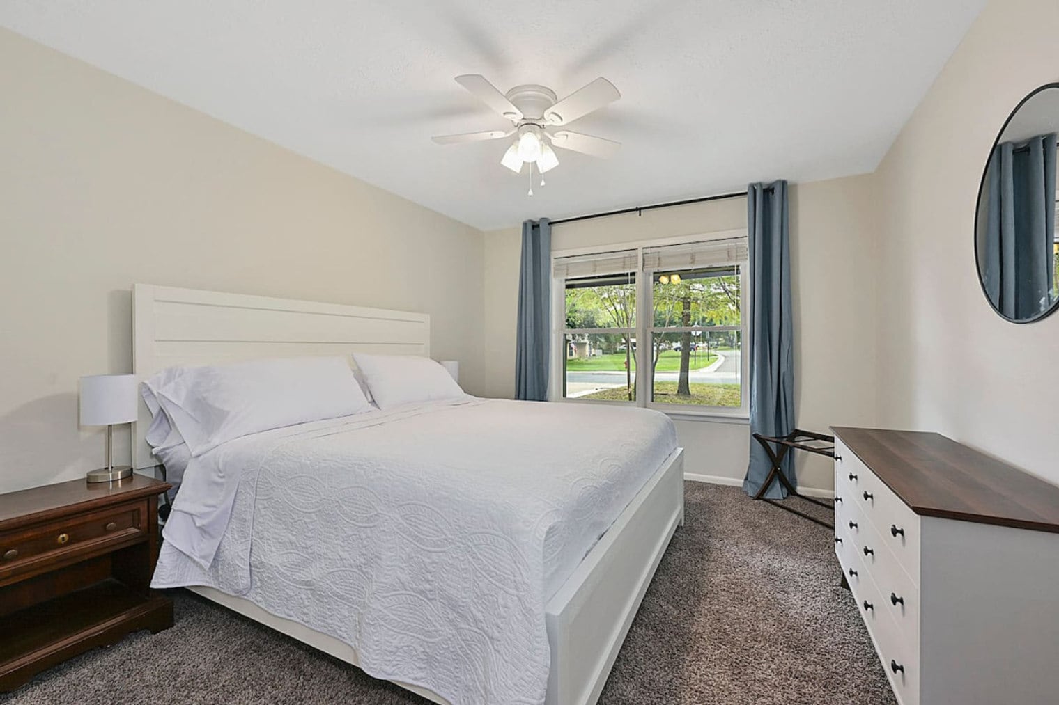 Building Photo - 1909 Langford St