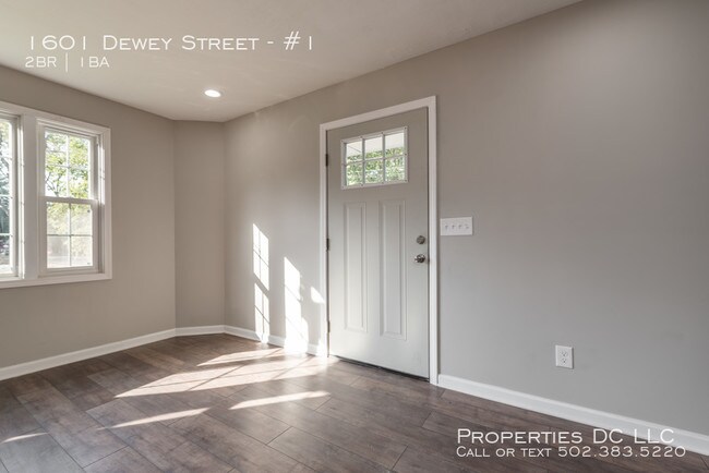 Building Photo - 1601 Dewey St
