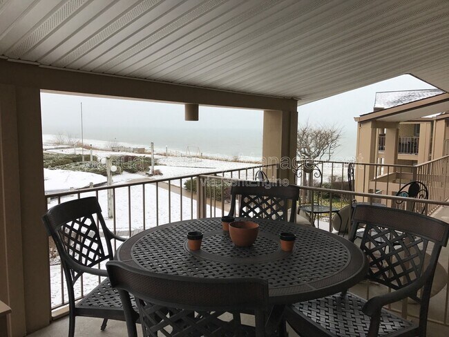 Building Photo - 4150 Ridge Rd