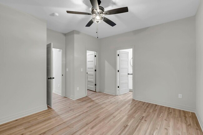 Building Photo - 1811 Liam Ct