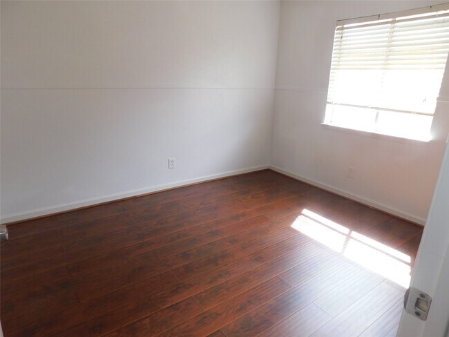 Building Photo - 2754 Quarry Hill Rd