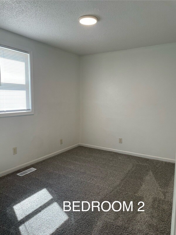 Building Photo - 2140 Crystal St