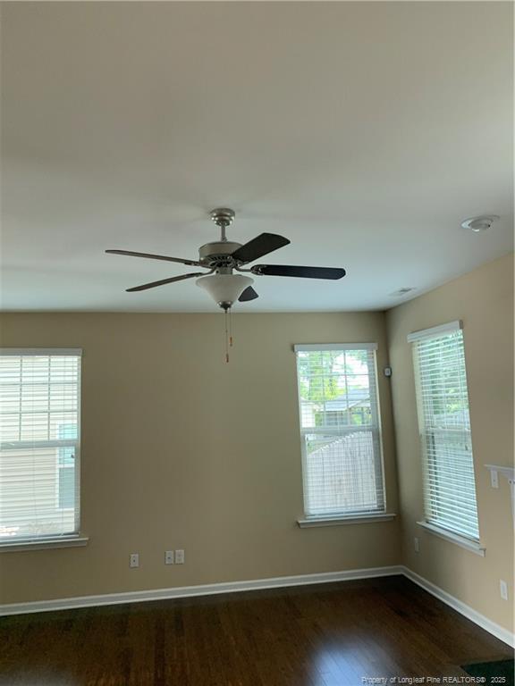 Building Photo - 261 River Oak St