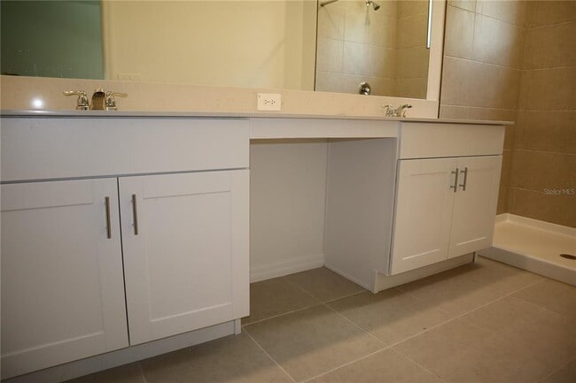 Building Photo - 3346 Lapis Lk Dr