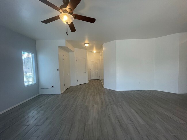 Building Photo - 3 Bedroom 2.5 Bath Home in Julian Ranch wi...