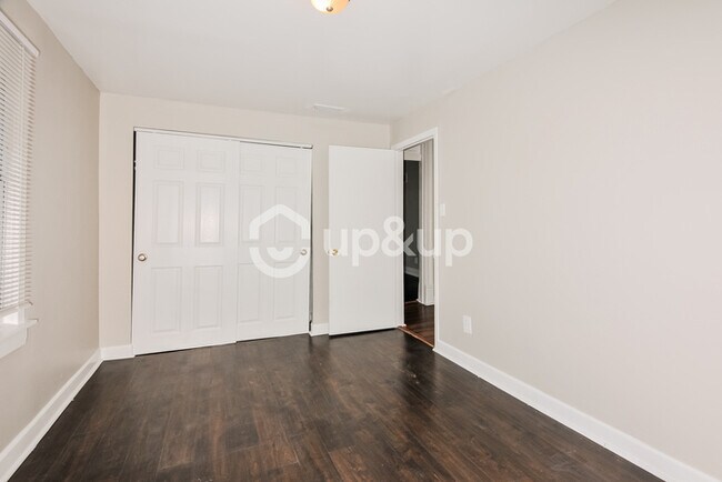 Building Photo - Fantastic 3bd/1ba home! Let yourself in!