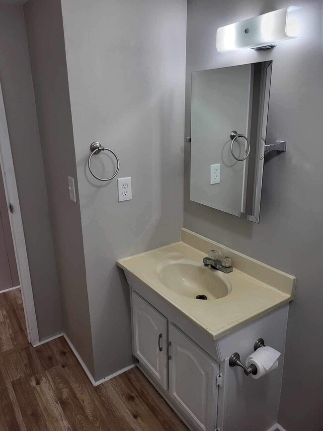 Building Photo - 2607 Co Rd 3204