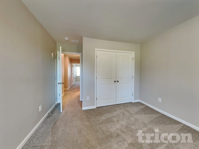 Building Photo - 741 Rolling Creek Cir