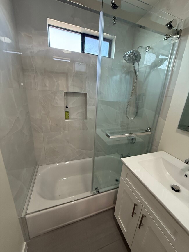 Building Photo - 4160 W 163rd St