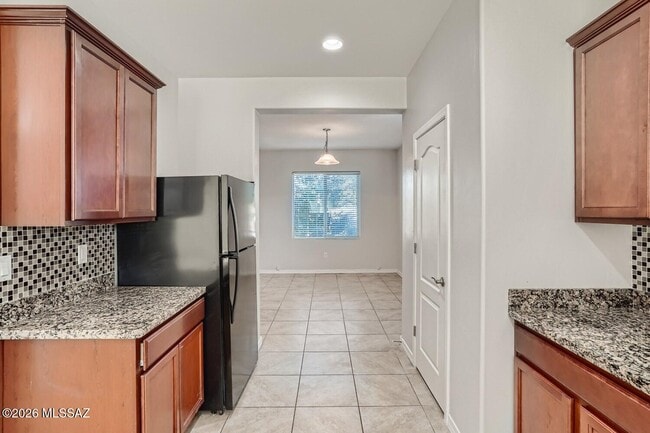 Building Photo - 8253 W Razorbill Dr