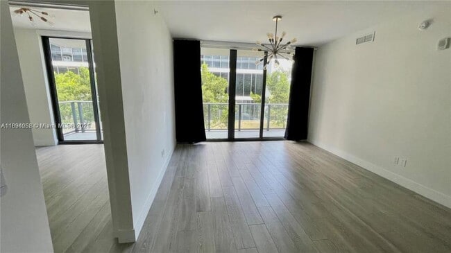 Building Photo - 2 bedroom in Aventura FL 33180