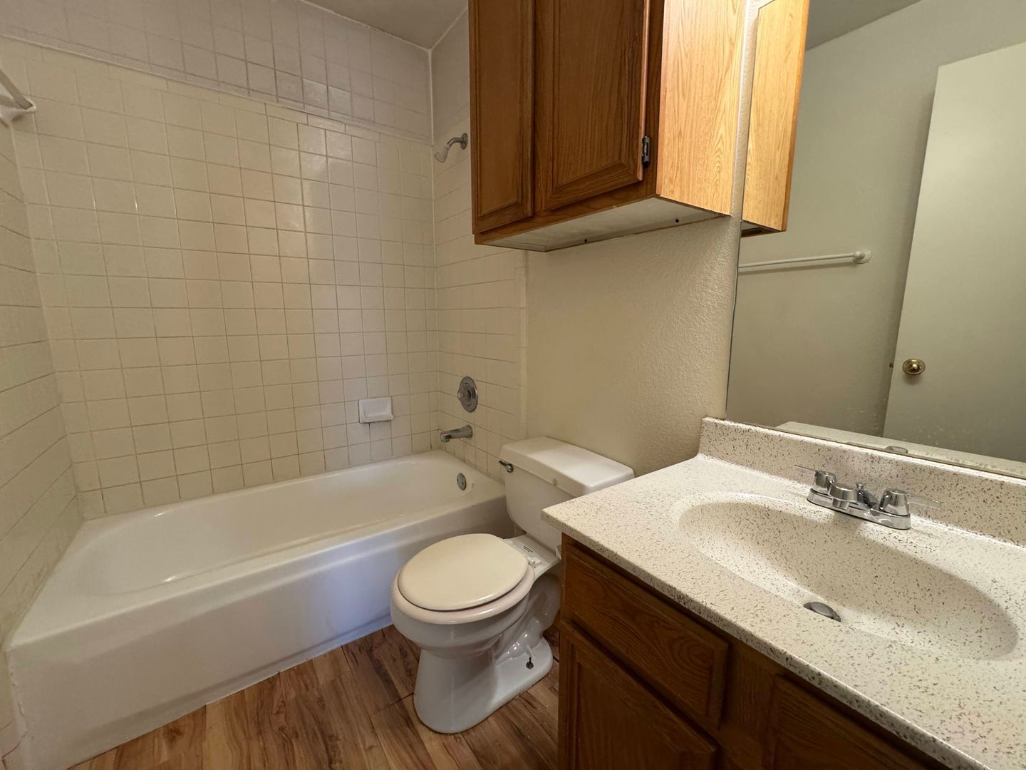 Building Photo - 1701 Benttree Dr