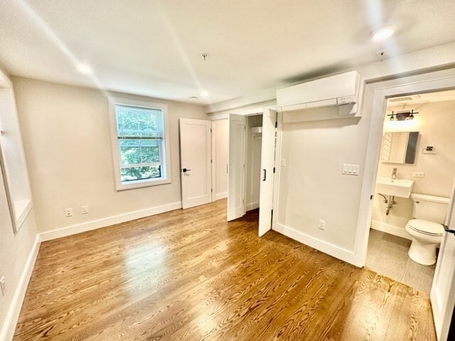 Building Photo - 366 Hanover St