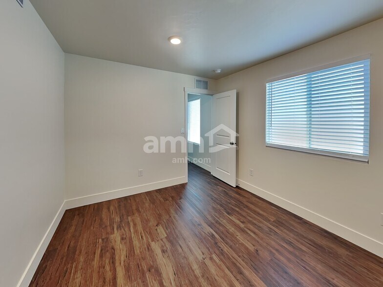 Building Photo - 4101 Keklik Ave