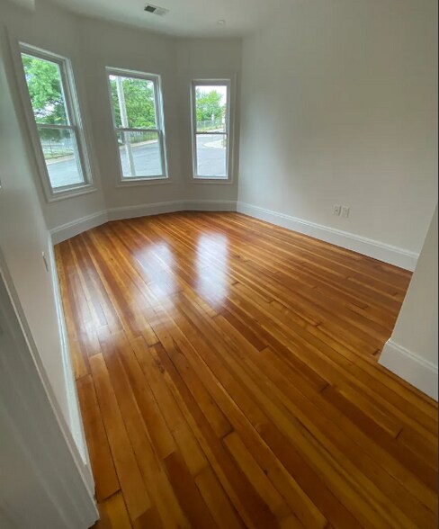 Building Photo - 234 Calumet St