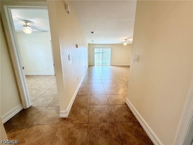 Building Photo - 503 Hancock Bridge Pkwy